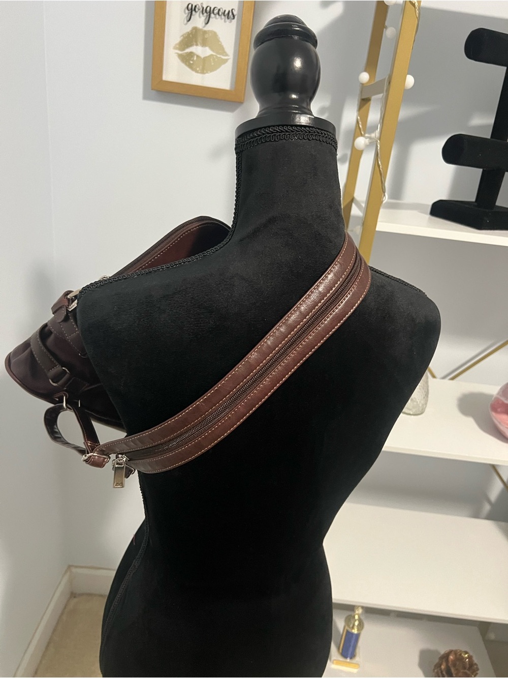 Mouflon Leather Brown Backpack - Casual Daypack - Picture 10 of 16